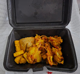 Everest Vegetarían Mixed Appetizer Platter